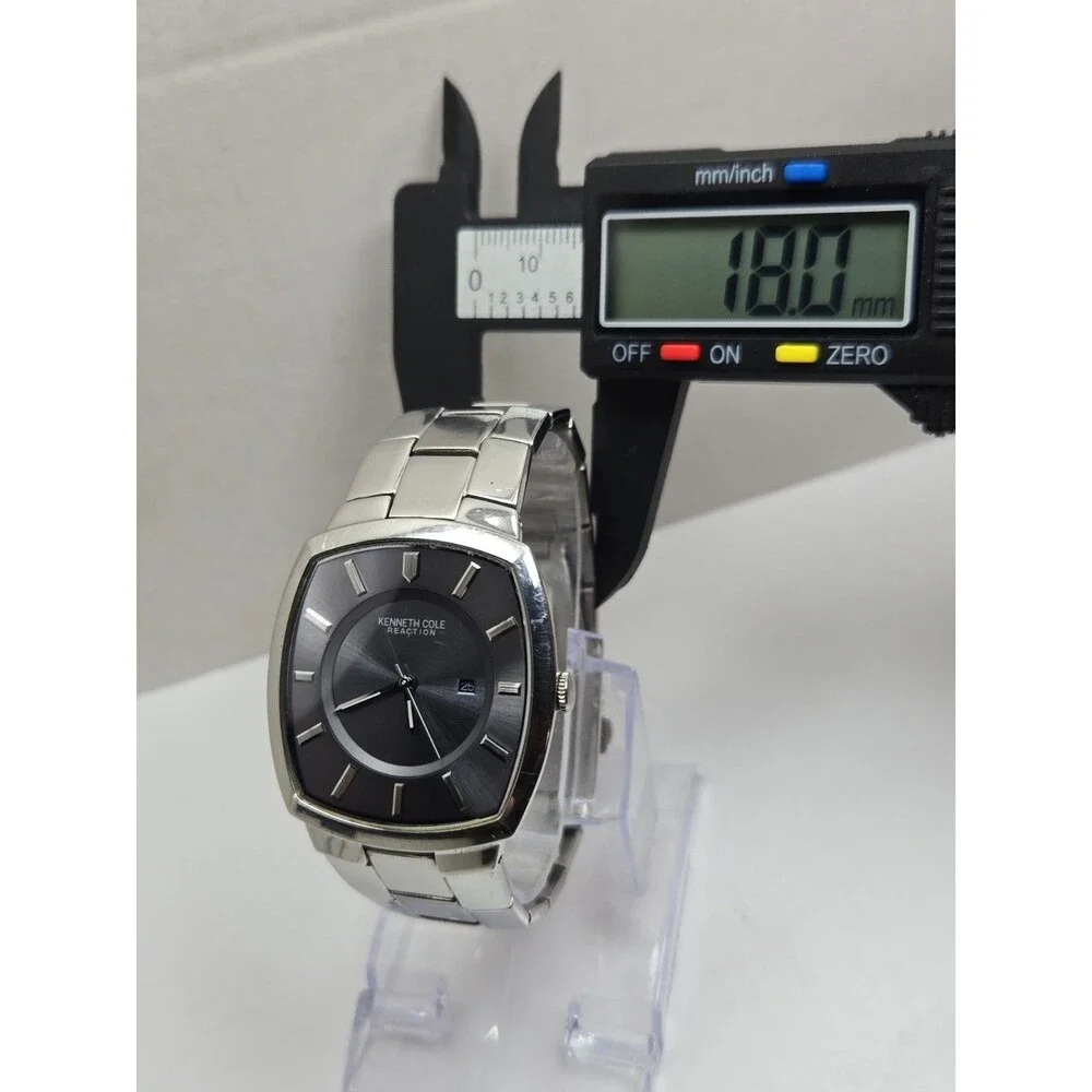 Kenneth Cole Reaction Mens Stainless Steel Blue Dial Date 35mm Watch New Battery
